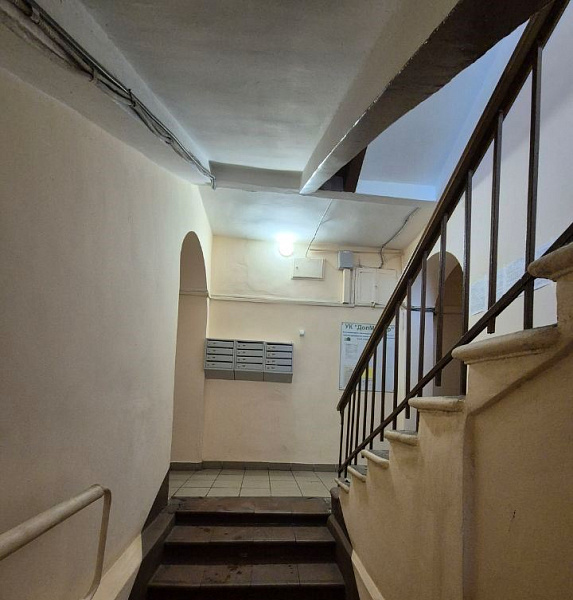ул. Центральная, д. 9
