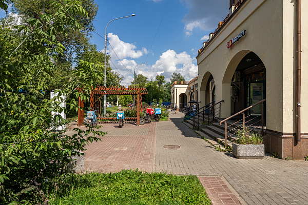 Химки, ул. Академика Грушина, д. 8