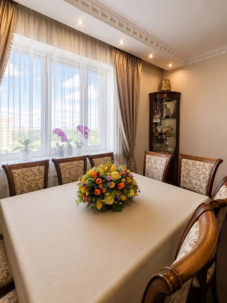 г. Химки, мкр. Сходня, ул. Первомайская, д.37к2