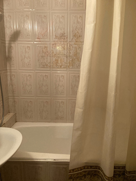 Москва, ул. Дубнинская, д. 30, корп. 1