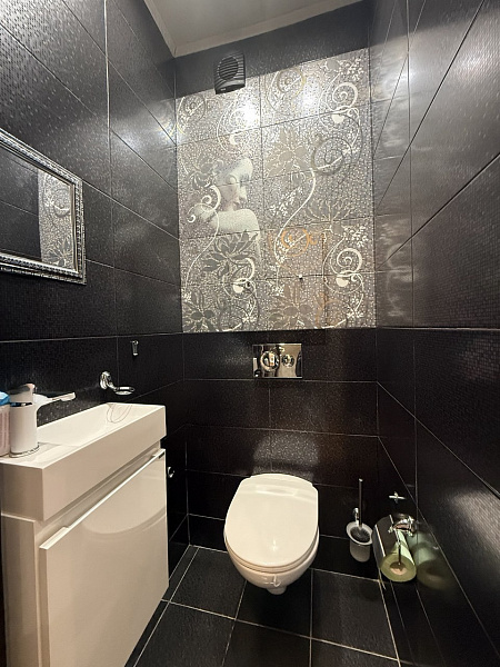 ул. Госпитальная, д. 8