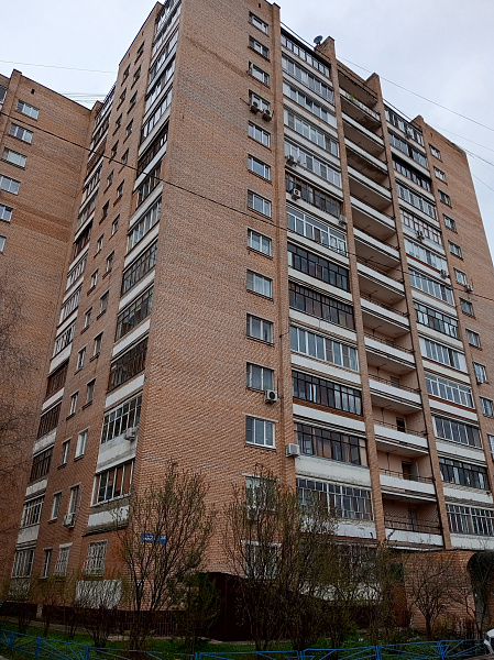 Лобня, ул. Крупской, д. 24